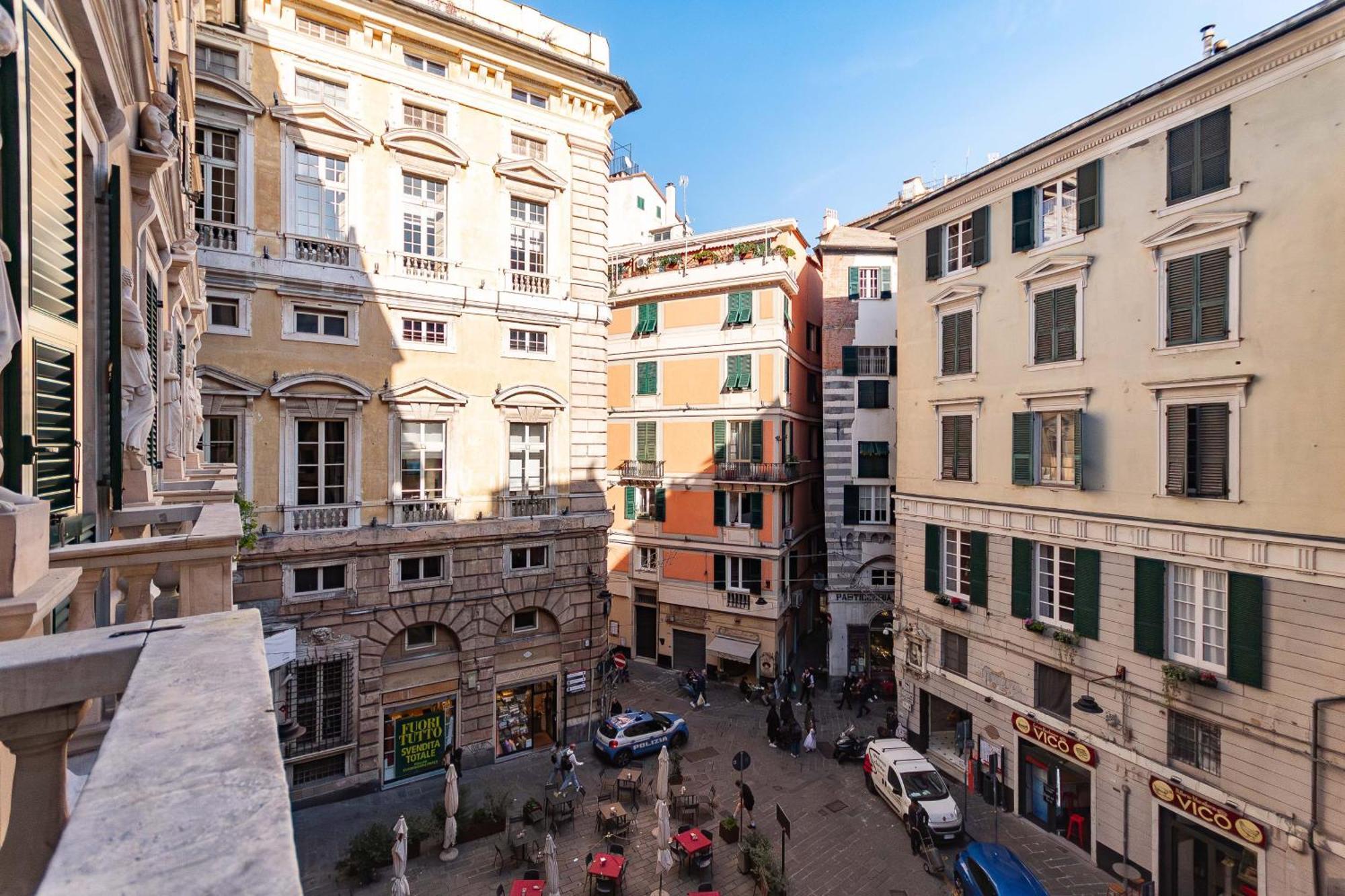 Centre Of Genoa, Near Acquarium * Genova